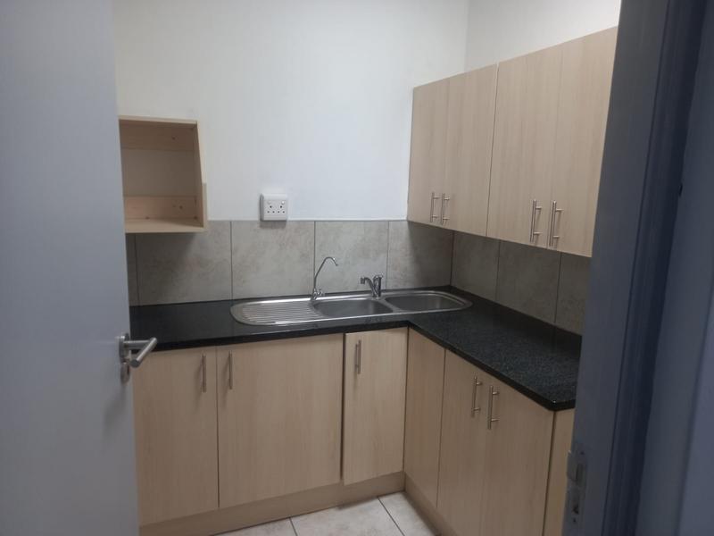 To Let commercial Property for Rent in Fairview Eastern Cape